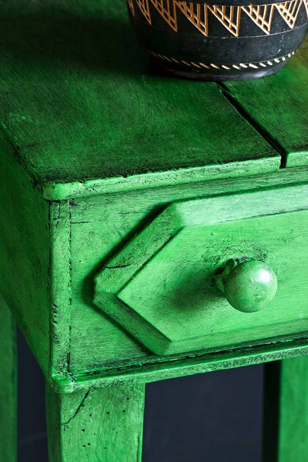 Zöld lerakó-asztal
